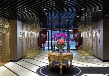 Sura Design Hotel and Suites - Boutique Class