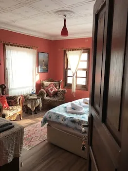 Şirince Gargamelin Evi