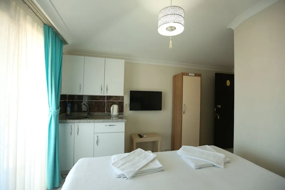 Deluxe Tek Büyük Yataklı Oda, Deniz Manzaralı