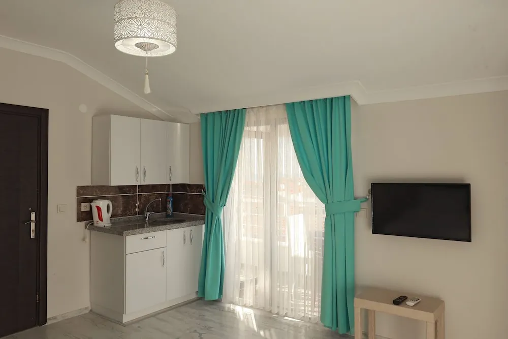 Deluxe Tek Büyük Yataklı Oda, Deniz Manzaralı