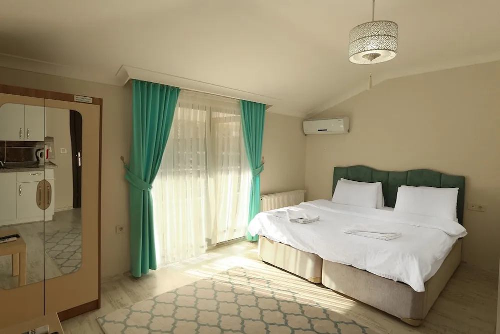 Deluxe Tek Büyük Yataklı Oda, Deniz Manzaralı