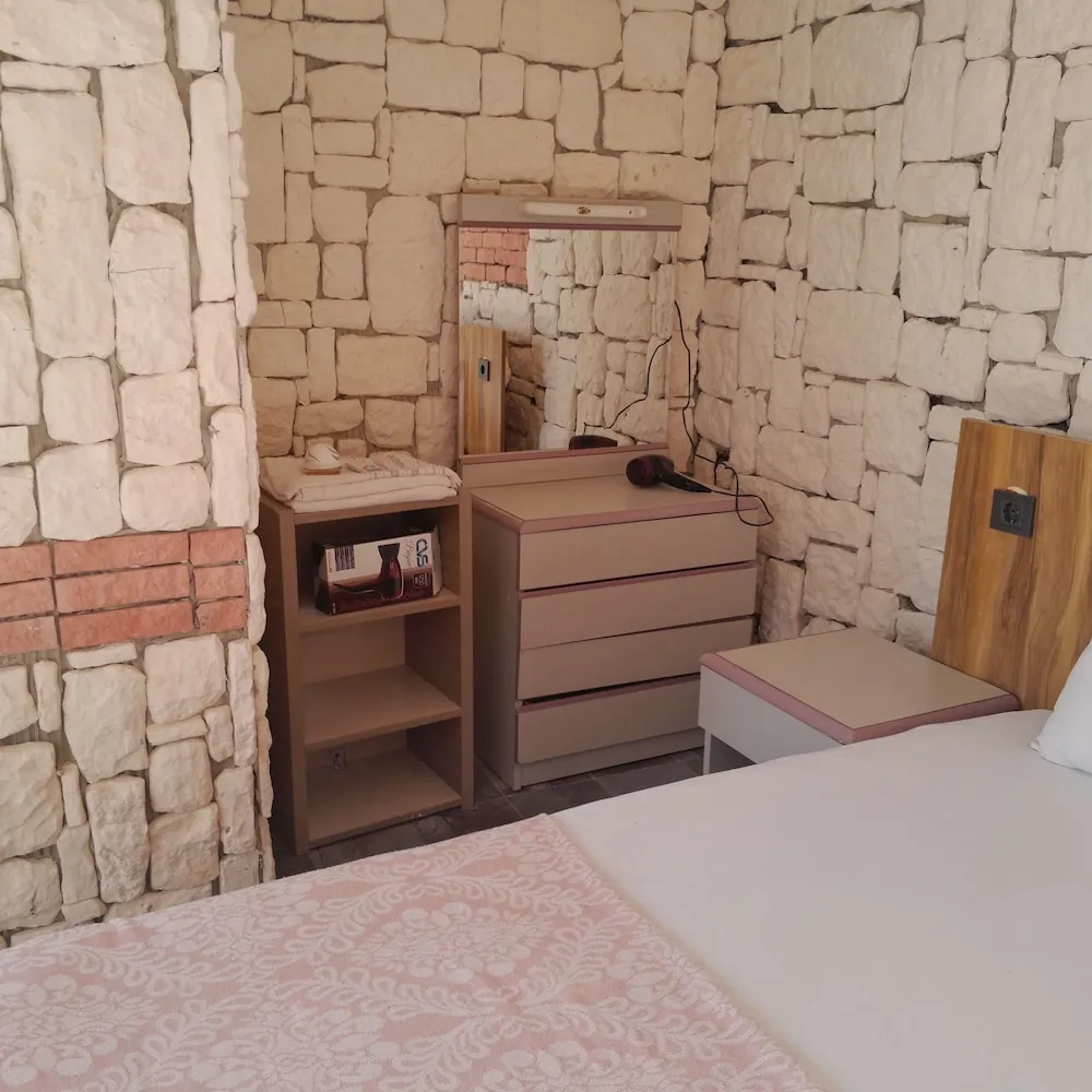 Deluxe Tek Büyük Yataklı Oda, Bahçe Manzaralı