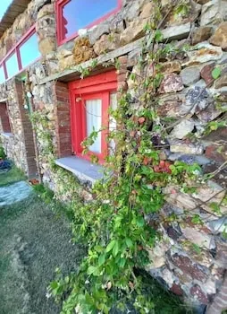 Pemba Pansiyon Ayvalık