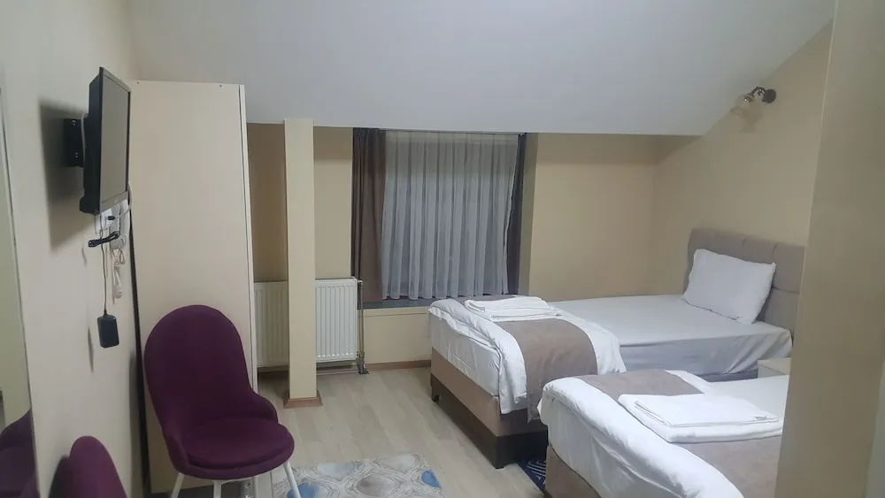İki Ayrı Yataklı Oda