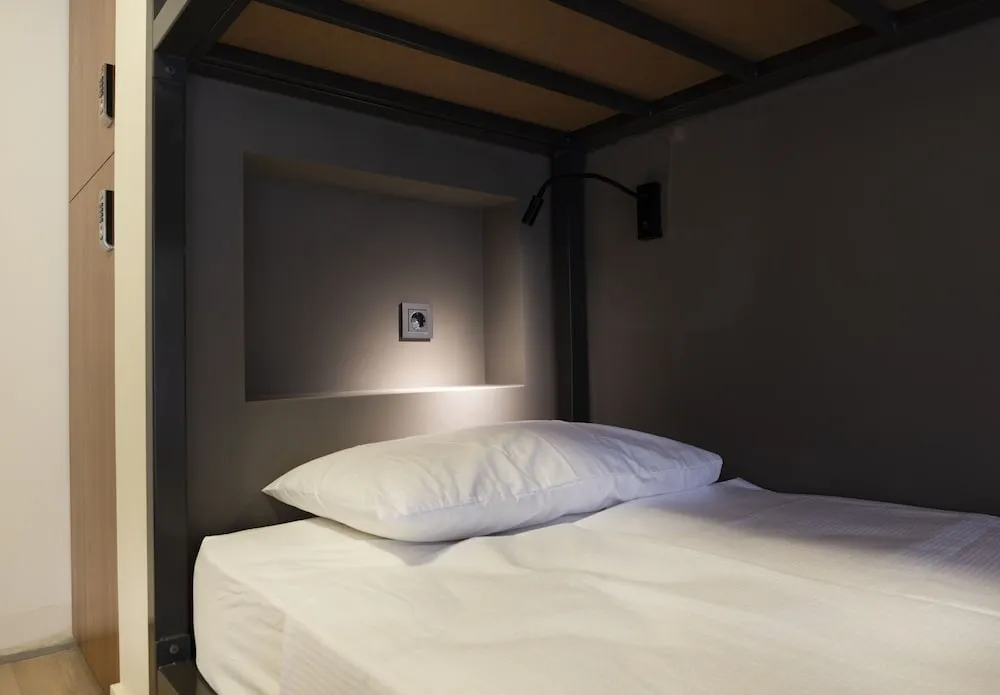 Standard Ortak Ranzalı Oda