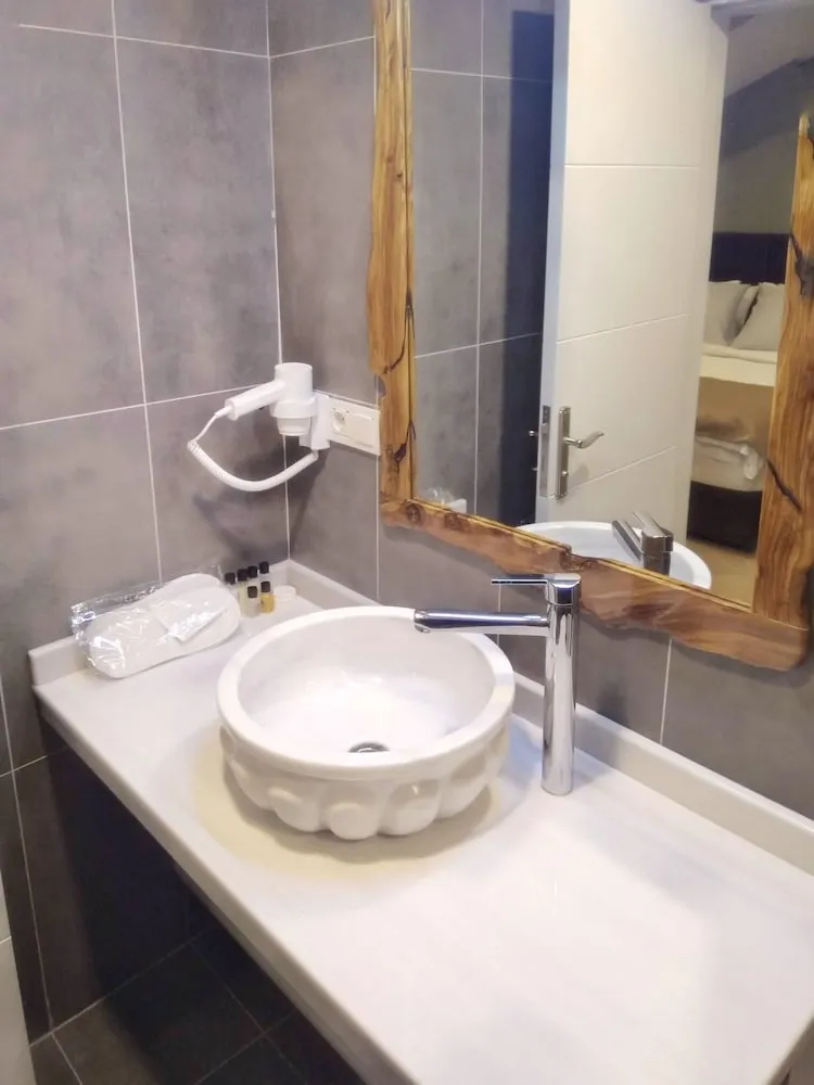 Deluxe Tek Büyük Yataklı Oda, 1 Yatak Odası