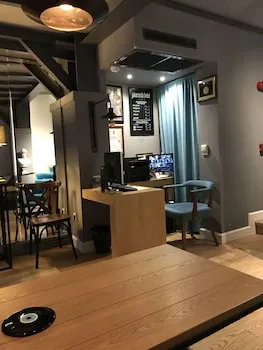 Hotel Jakaranda Istanbul