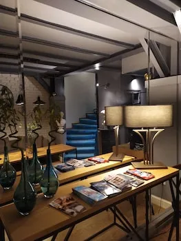 Hotel Jakaranda Istanbul