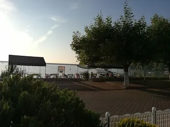 Yali Otel