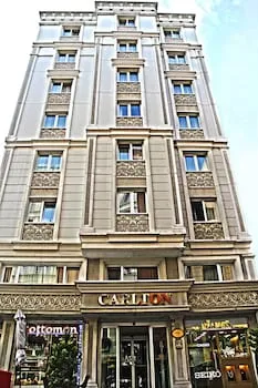 Carlton Hotel