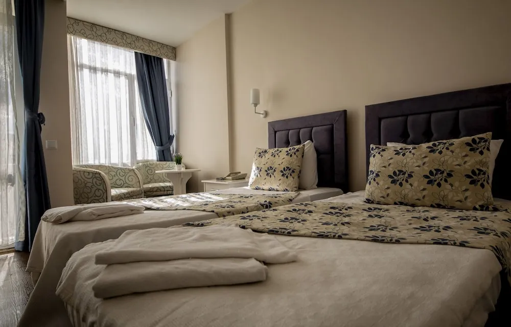 Oda, Balkon, Deniz Manzaralı