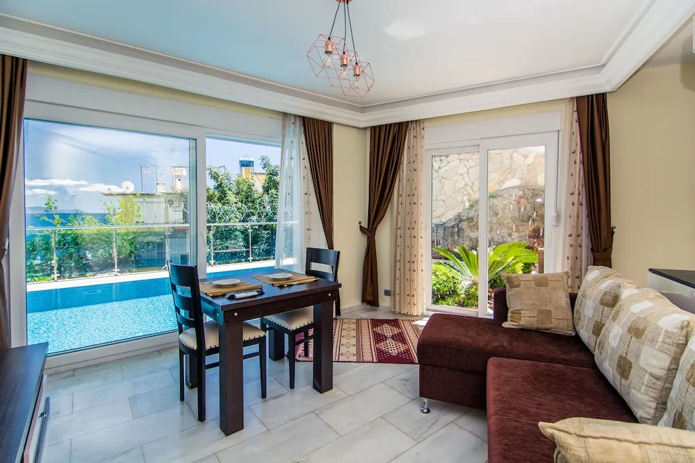 Alanya Castle Apartment (2 Person)