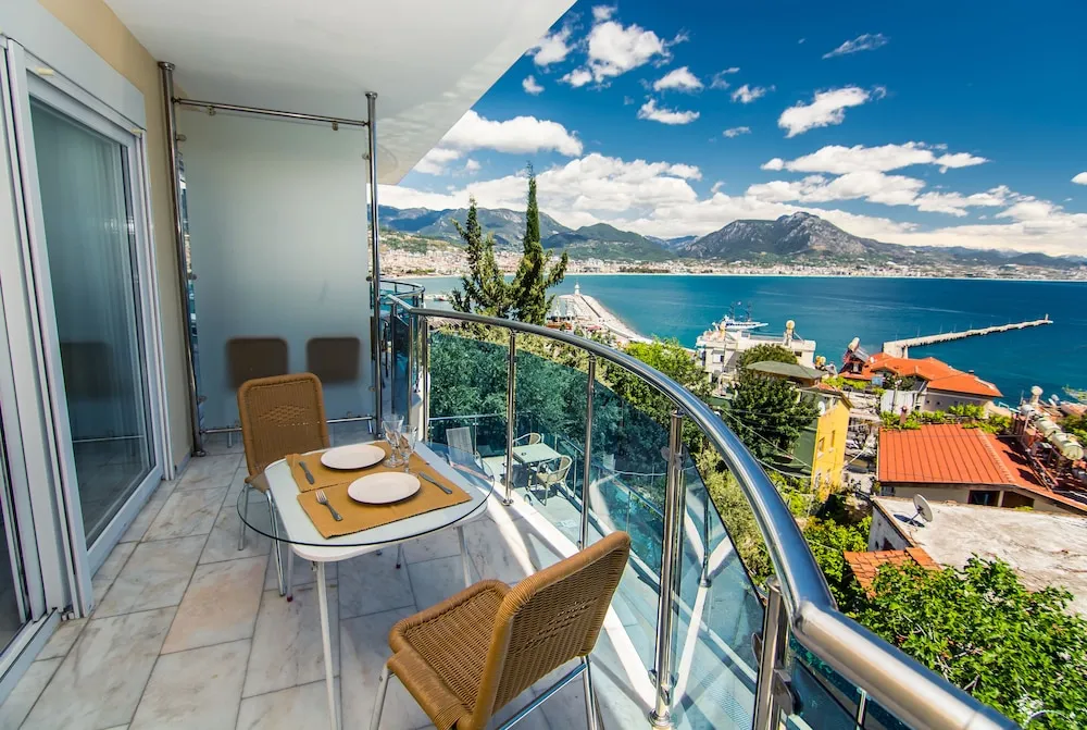 Alanya Castle Apartment (2 Person)
