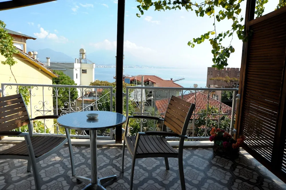 Royal Süit, Teras, Deniz Manzaralı