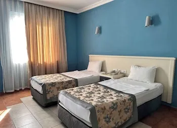 Grand Alisa Hotel (Eski Adı: Royalisa Hotel)
