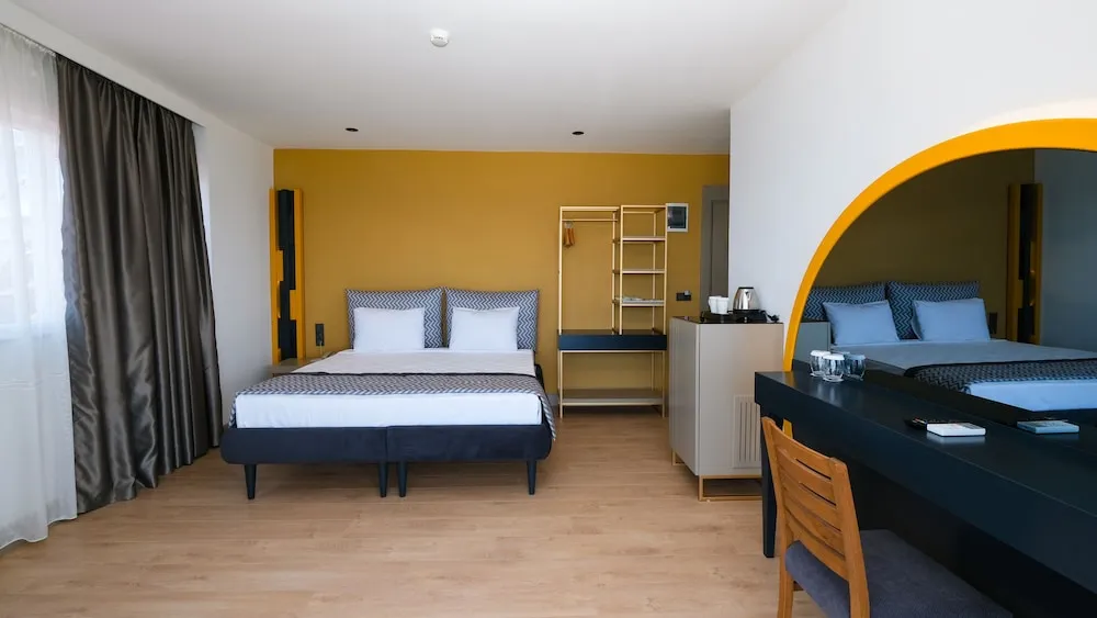 Direct Sea View Double or Twin Room