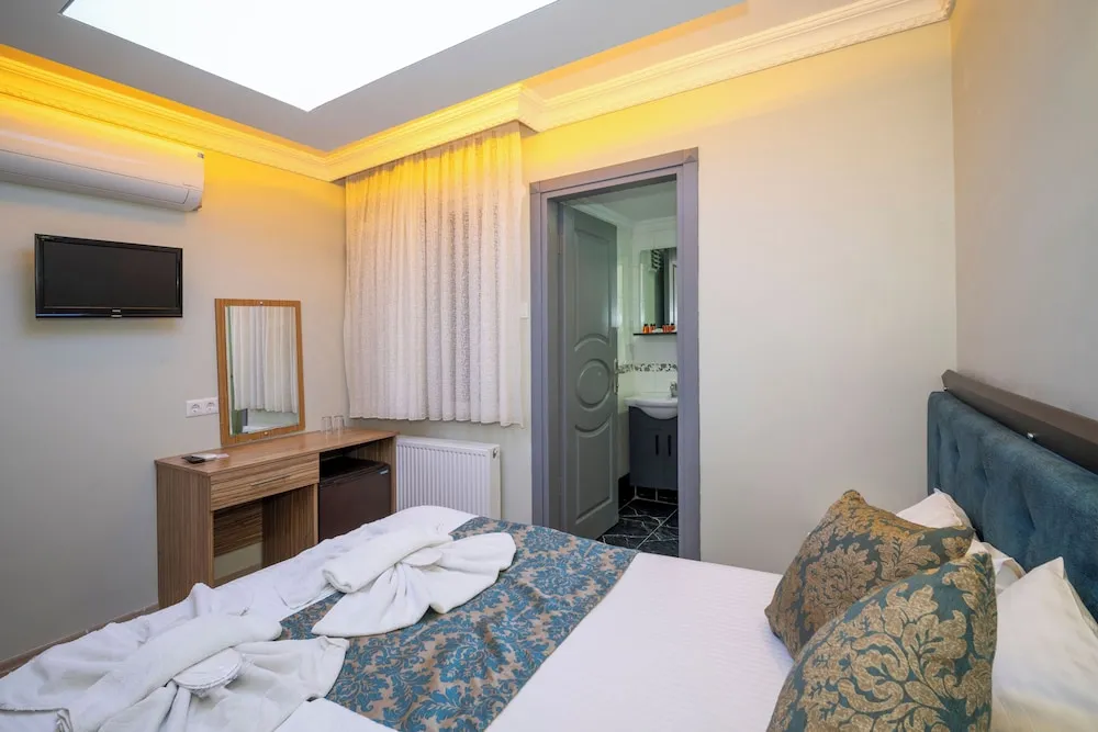 Standard Tek Büyük veya İki Ayrı Yataklı Oda