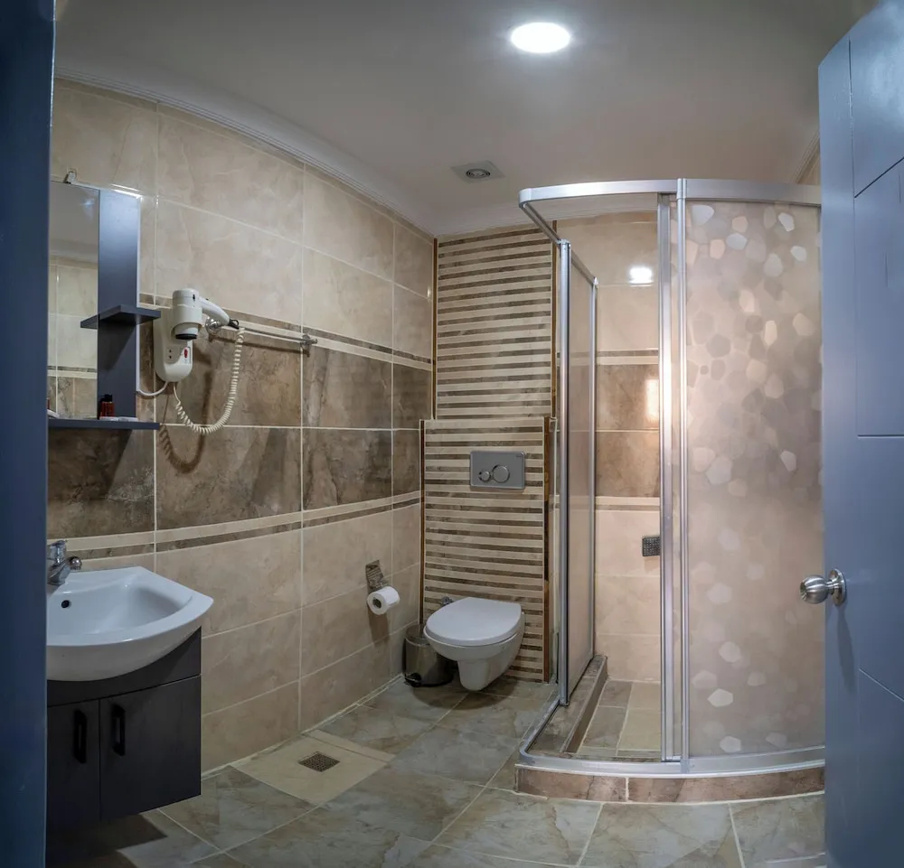 Standard Tek Büyük veya İki Ayrı Yataklı Oda