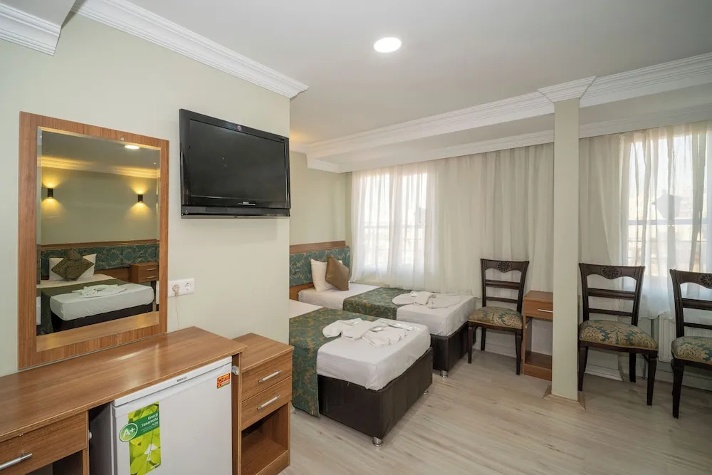 Standard Dört Kişilik Oda