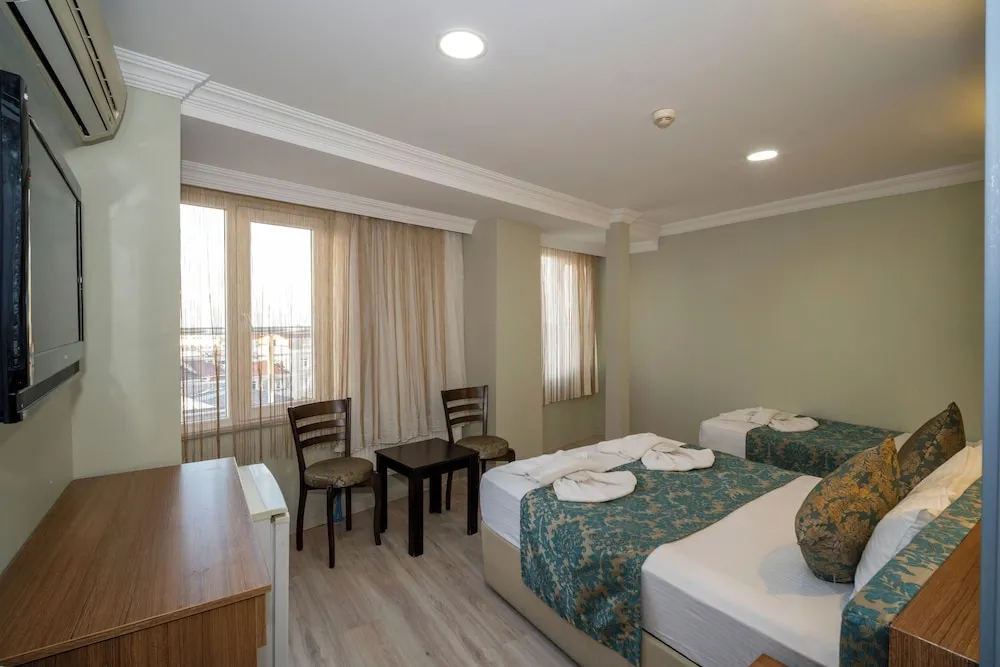 Standard Üç Kişilik Oda