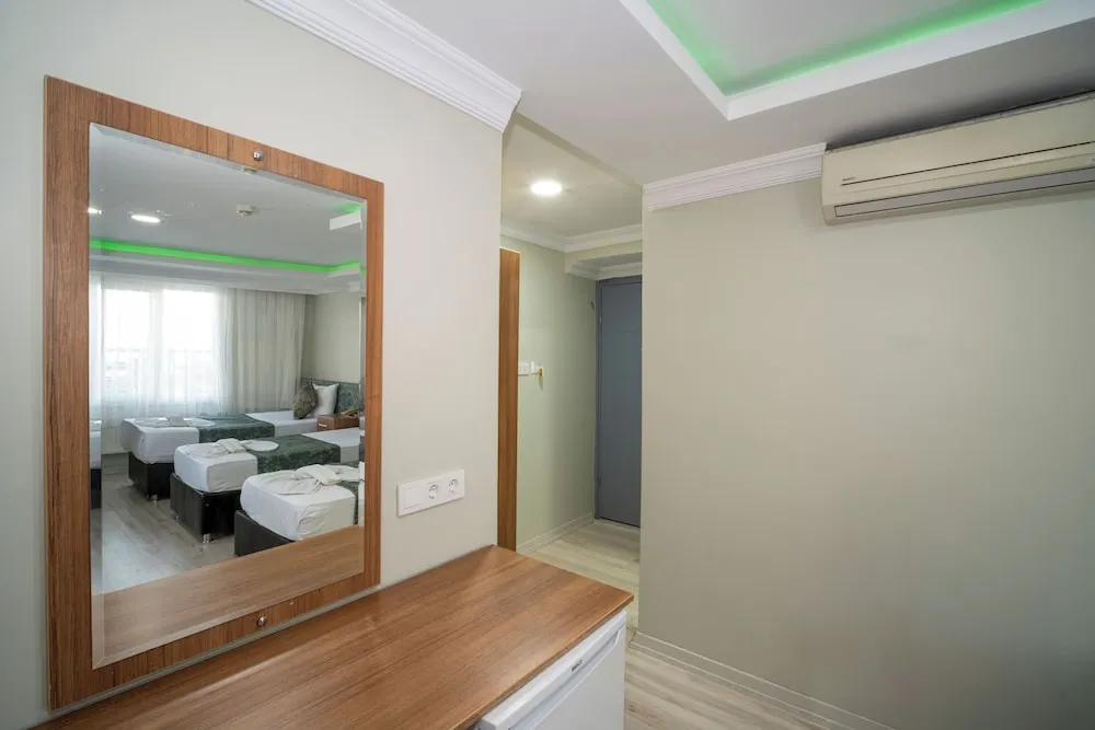 Standard Üç Kişilik Oda