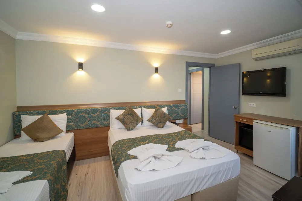 Standard Üç Kişilik Oda