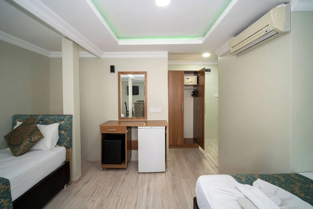 Standard Üç Kişilik Oda