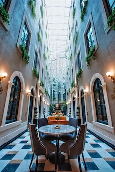 Ferman Port Hotel - Special Class