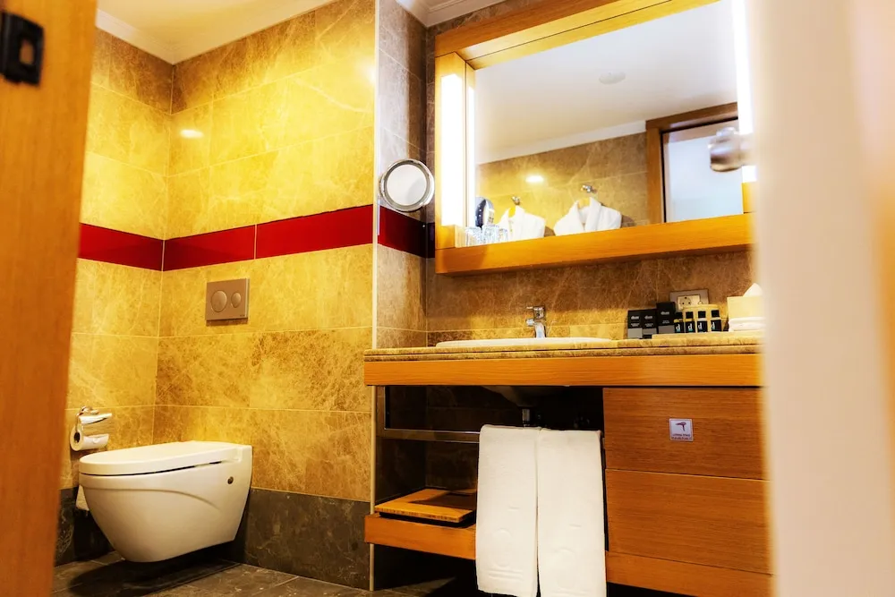 Grand Deluxe Room with Garden View