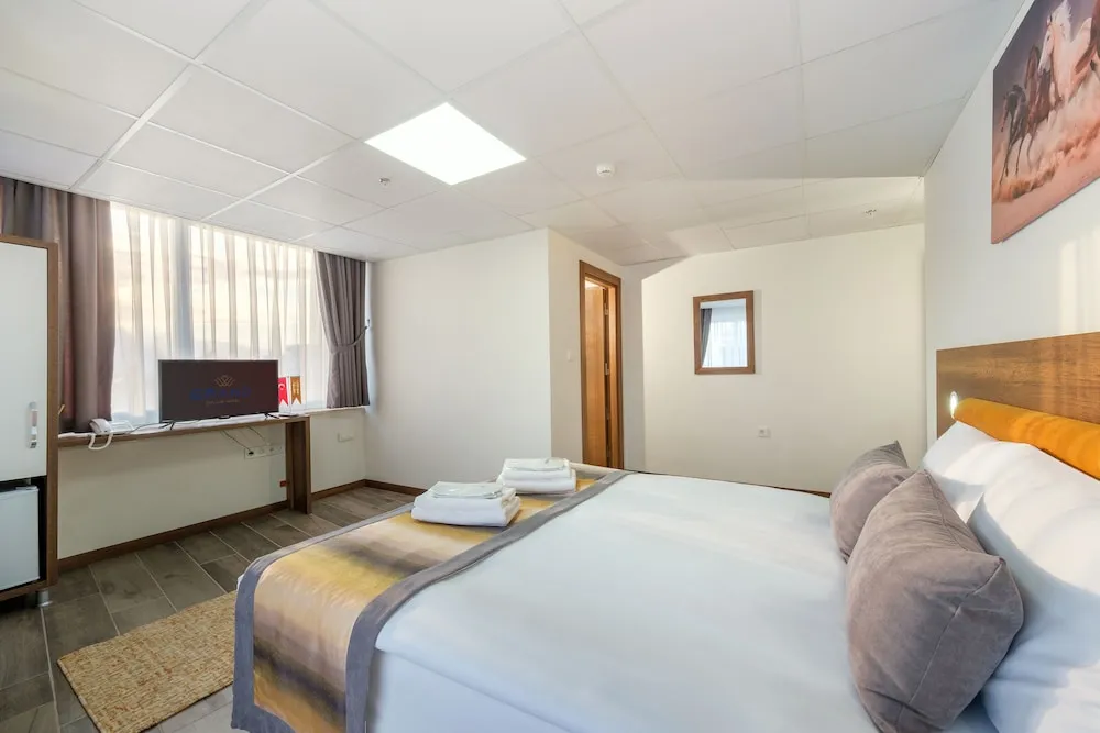 Deluxe Tek Kişilik Oda