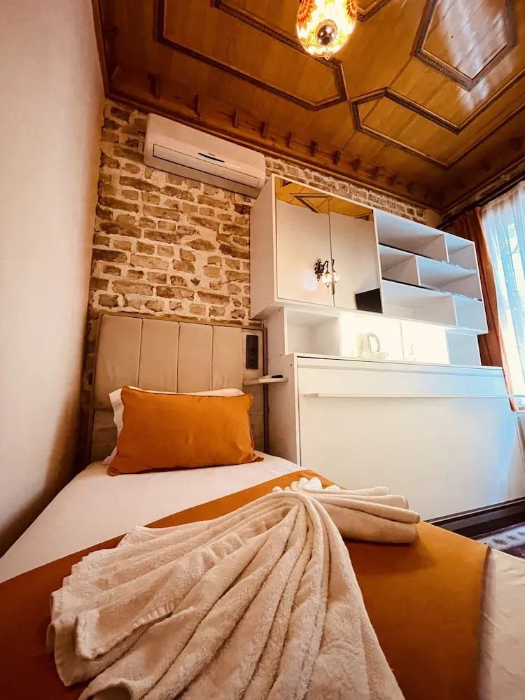 Standard Tek Kişilik Oda