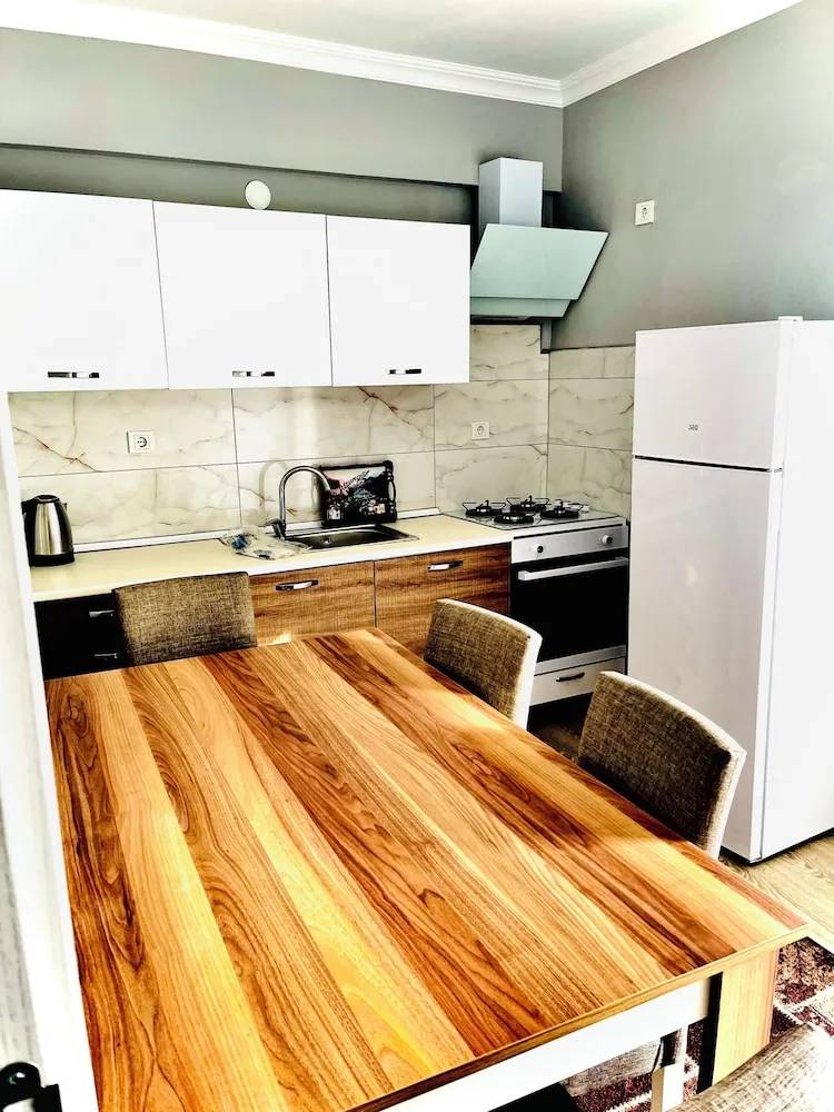 Grand Apart Daire, Dağ Manzaralı