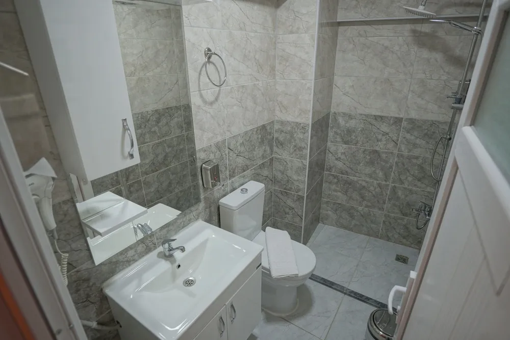 Standard Üç Kişilik Oda