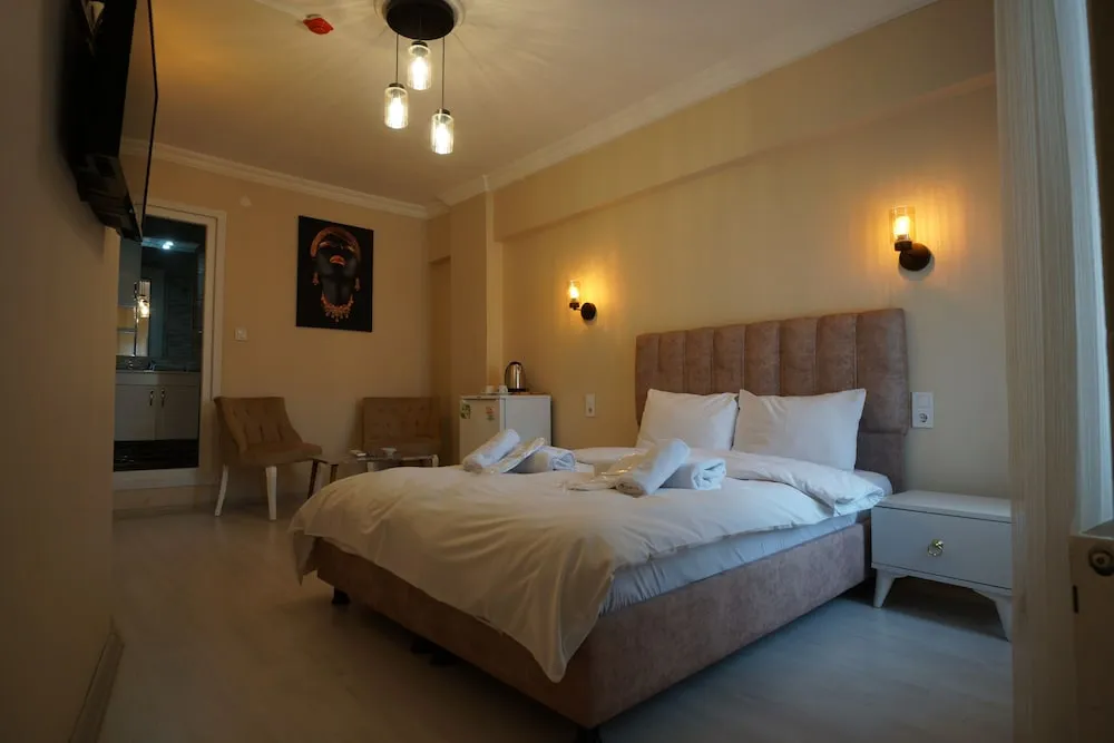 Deluxe Tek Büyük Yataklı Oda