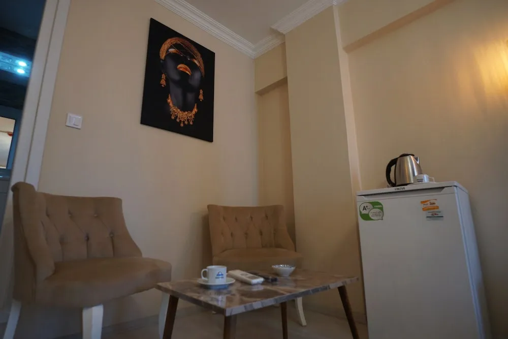 Deluxe Tek Büyük Yataklı Oda