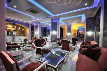 Grand Atakum Hotel