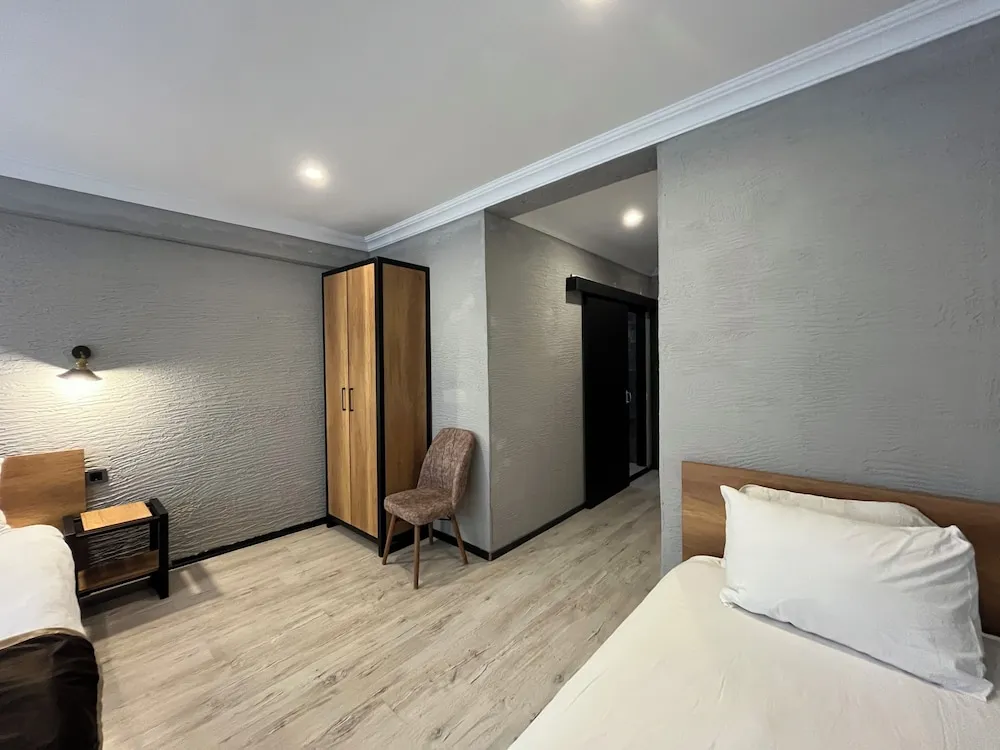 Deluxe Üç Kişilik Oda