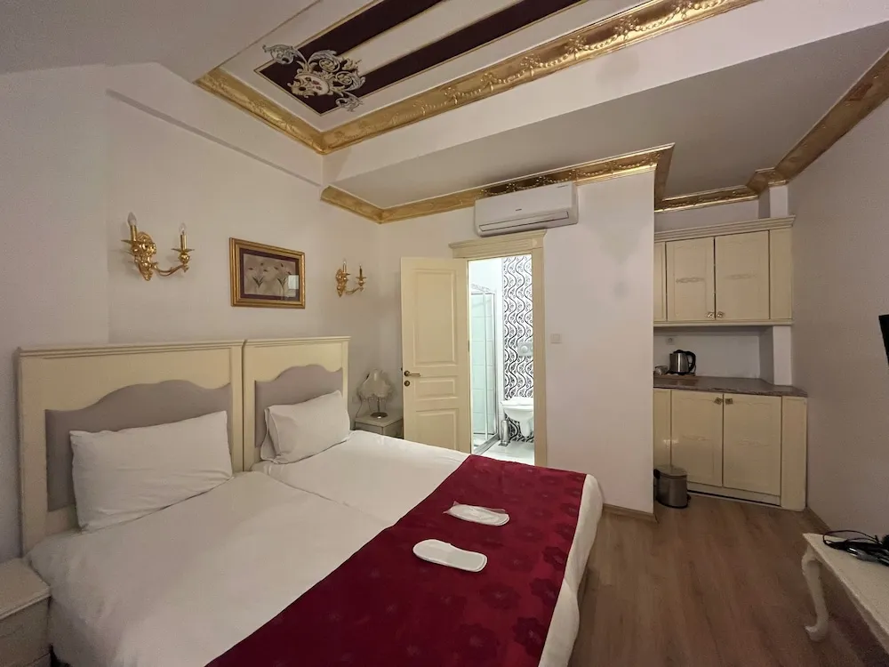 Standard Üç Kişilik Oda