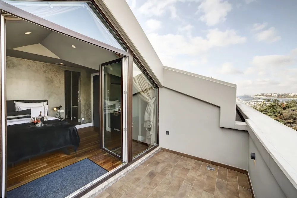 Terrace Room