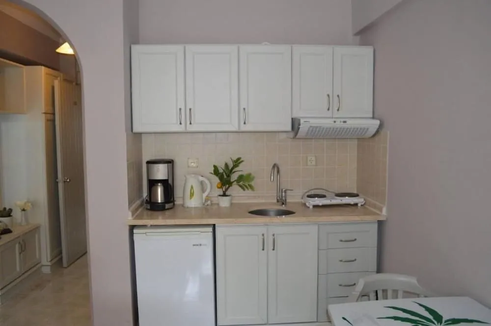Family Apart Daire, 2 Yatak Odası, Sigara İçilmez, Denize Sıfır