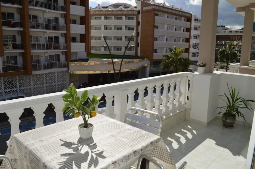 Family Apart Daire, 2 Yatak Odası, Sigara İçilmez, Denize Sıfır
