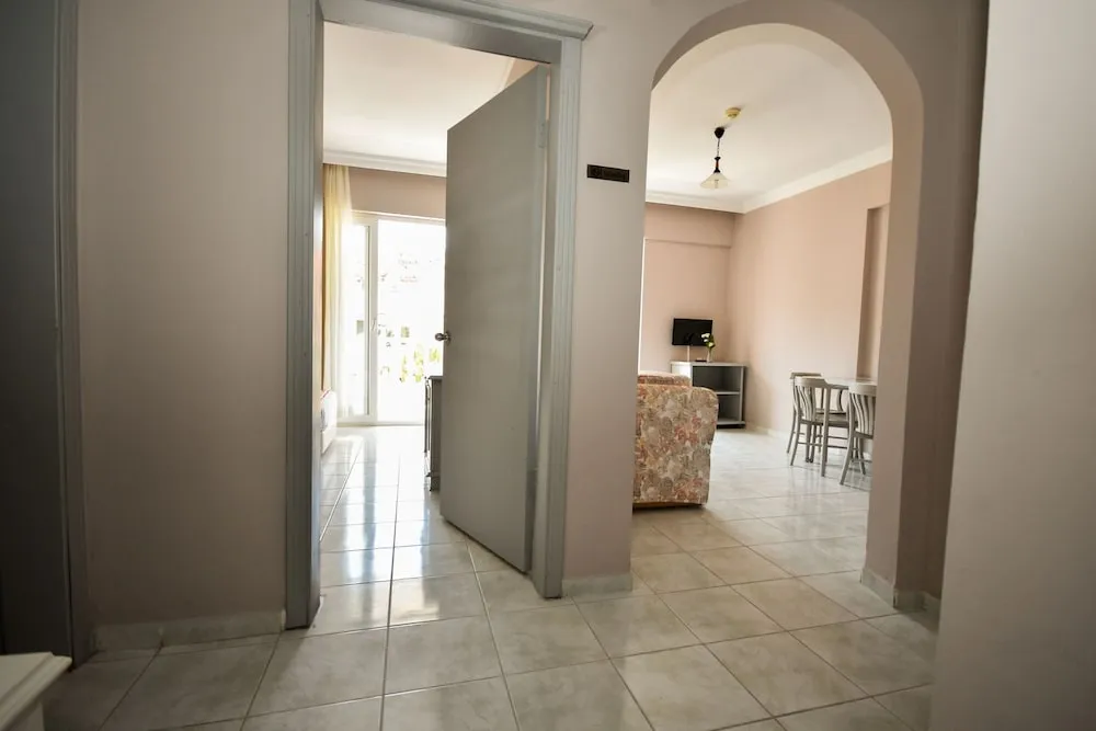 Family Apart Daire, 2 Yatak Odası, Sigara İçilmez, Denize Sıfır