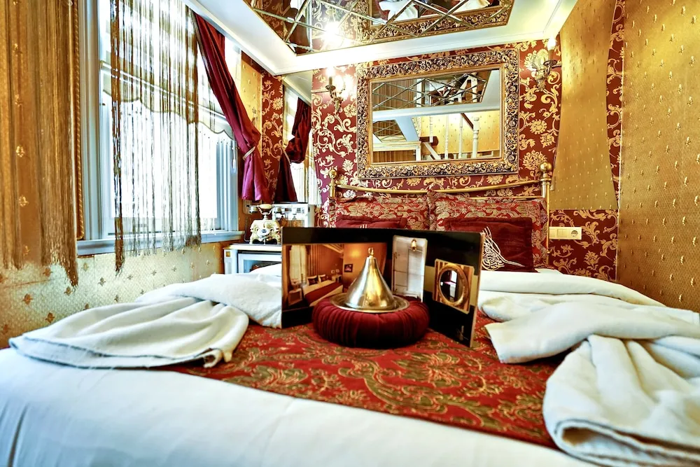 Deluxe Tek Büyük Yataklı Oda