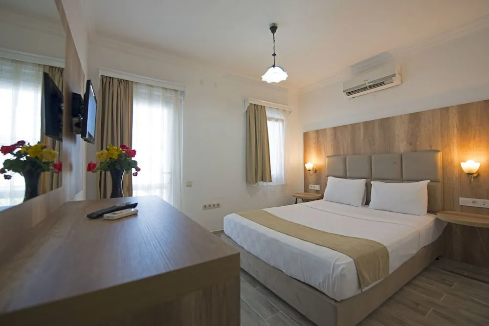 Superior Tek Büyük veya İki Ayrı Yataklı Oda, Balkon
