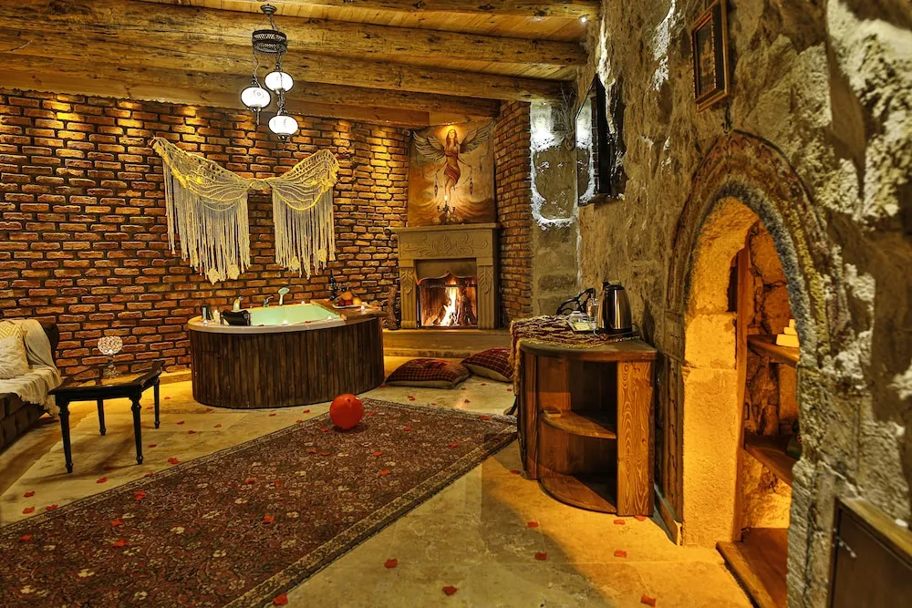 Luxury Tek Büyük Yataklı Oda