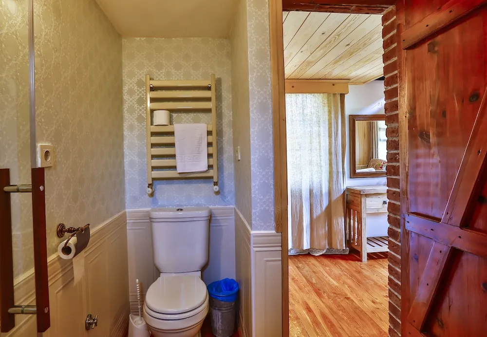 Swan Suite