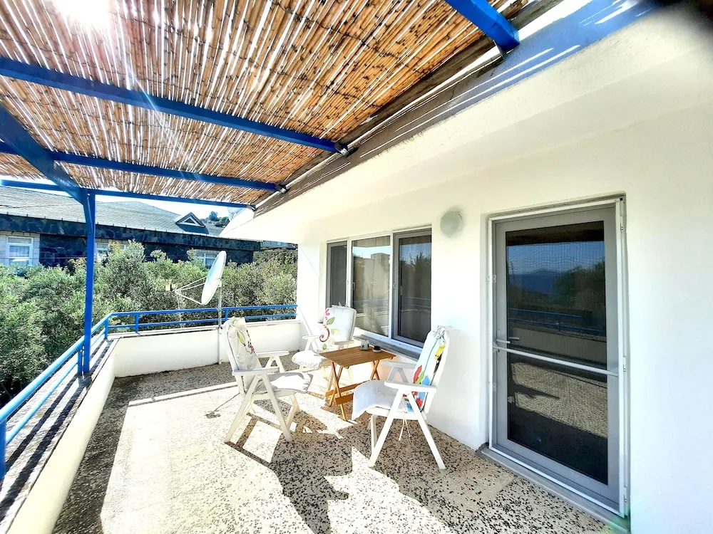 Design İki Ayrı Yataklı Oda, Veranda, Deniz Manzaralı