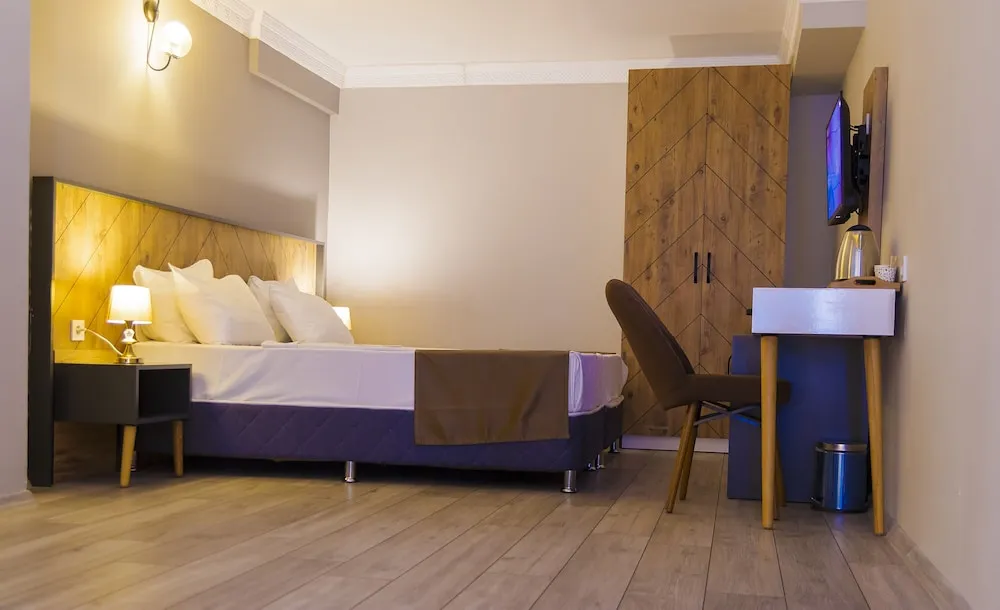 Deluxe Oda, 2 Yatak Odası, Sigara İçilmez, Zemin Kat