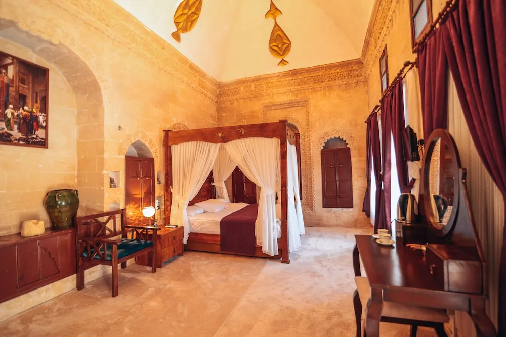 Luxury Tek Büyük Yataklı Oda