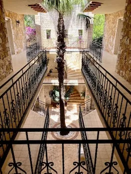 Villa Tamara Hotel